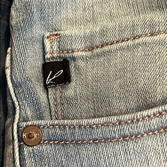 KanCan jeans 2XL light wash NWOT - Picture 9 of 12